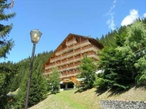 Apartment Les Chandonnelles II
