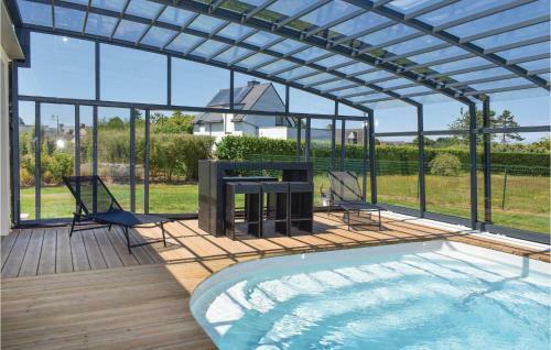Four-bedroom Holiday Home In Plouezec