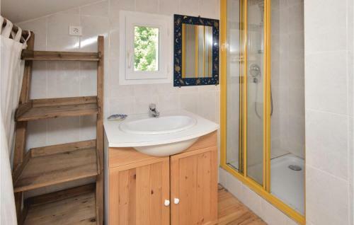 Four-bedroom Holiday Home In Sisco