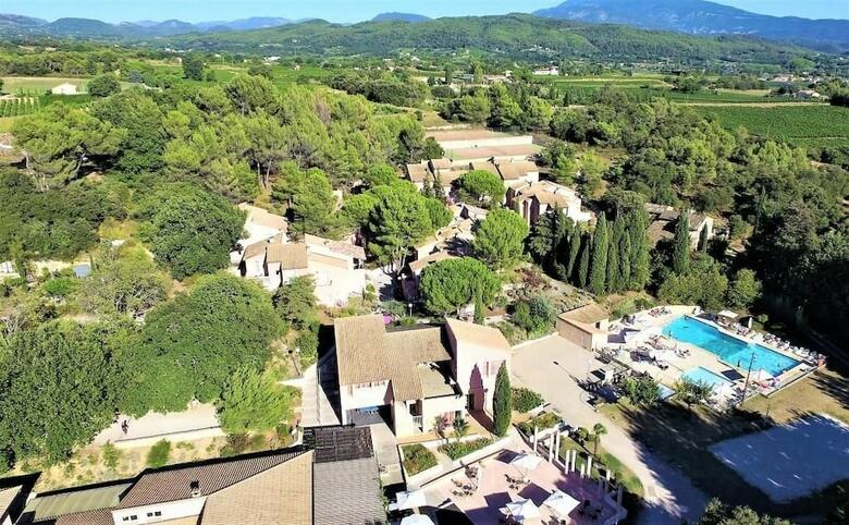 Hotel Village-vacances de Vaison La Romaine