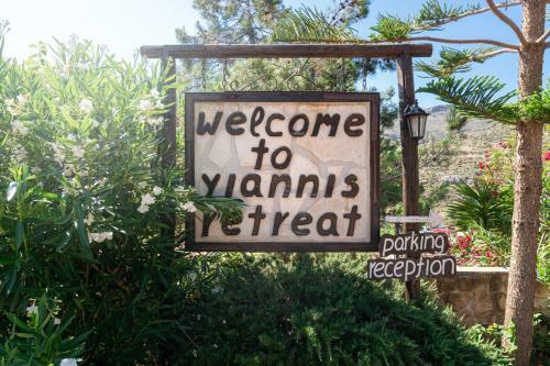 Hostal Yiannis Retreat