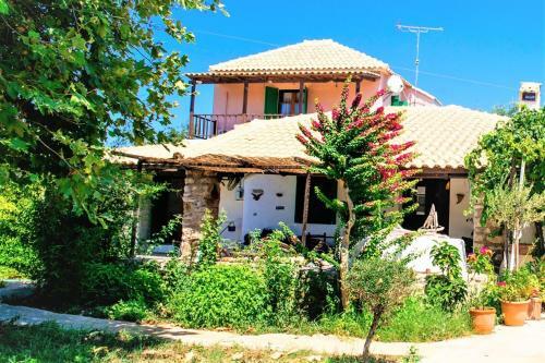 Apartamento Traditional House In A Natural Oasis