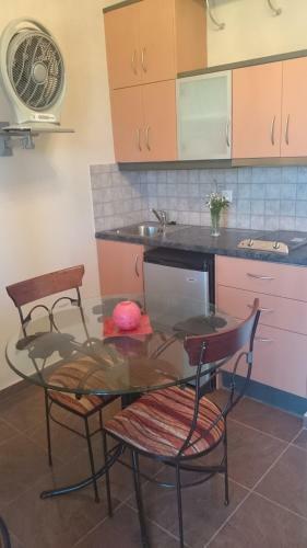Antonia's Apartments