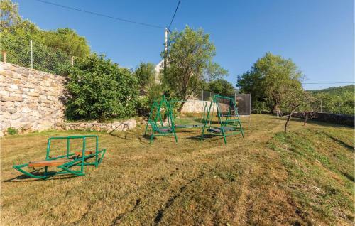 Seven-bedroom Holiday Home In Cacvina