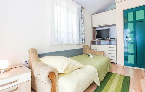 Holiday Home Mirlovic Polje Bb V