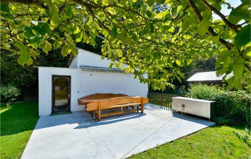 Two-bedroom Holiday Home In Ivanska