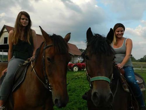 Agroturismo Ekoetno Selo Strug