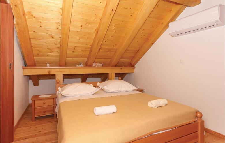 Holiday Home Kucice With Outdoor Pool