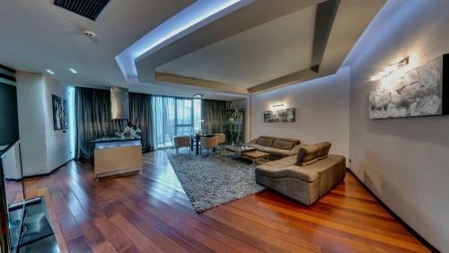 Aparthotel Emirates Apart Residence