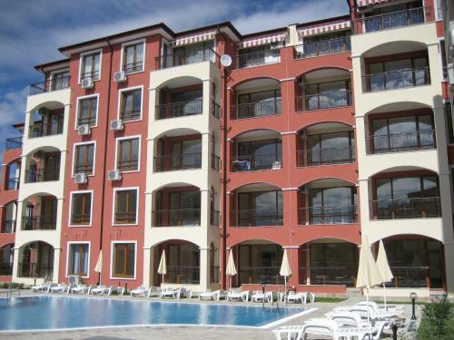 Ravda Dom Apartments