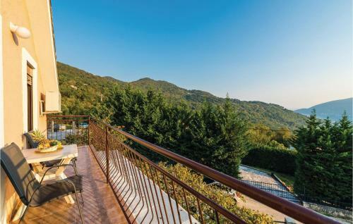 Four-bedroom Holiday Home In Igalo