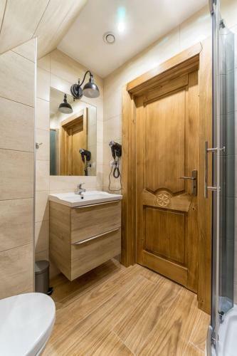 Hostal Karcma Hajnos Pokoje