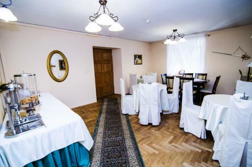 Hostal Dw�r Zieleniewskich
