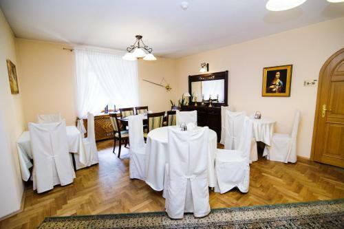 Hostal Dw�r Zieleniewskich