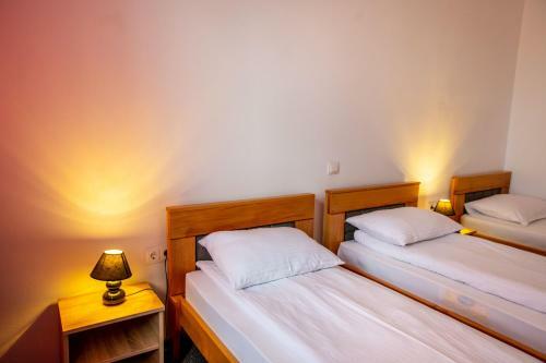 Hostal Pensiune Perla