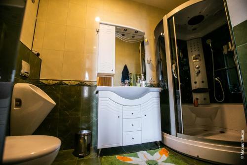 Hostal Sweet Home Guest House