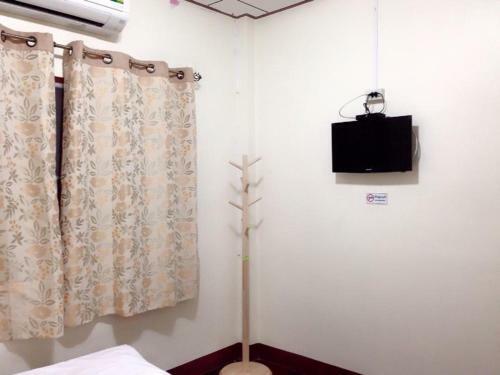 Hostal Plaifah Bungalow Koh Sichang