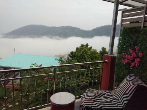 Hotel Baan Thatiya Resort