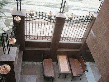 California Hotel