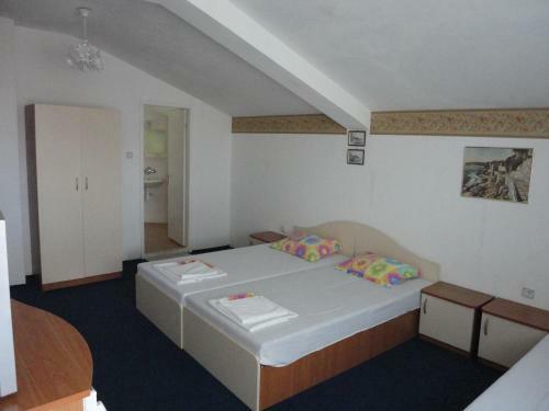 Hostal Guest Rooms Casa Luba