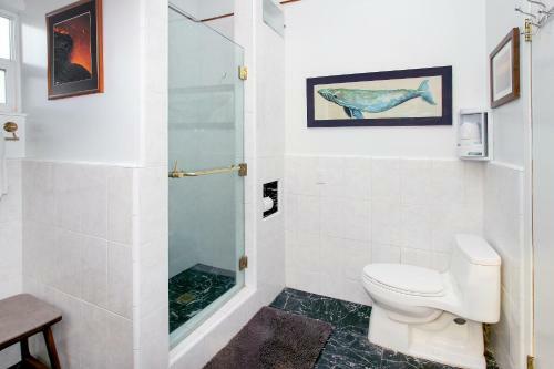 202 Pelton Ave Home