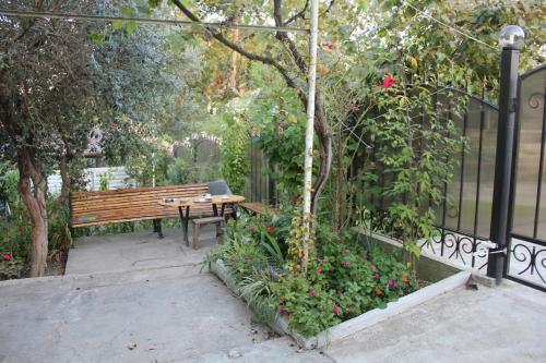 Hostal Guest House Rusalka