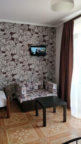 Hostal Tikhanya Gavan Guest House