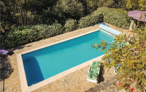 Four-bedroom Holiday Home In Montauroux