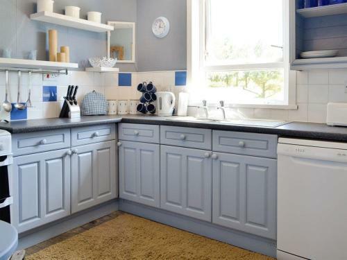 South Cross Slacks Farmhouse