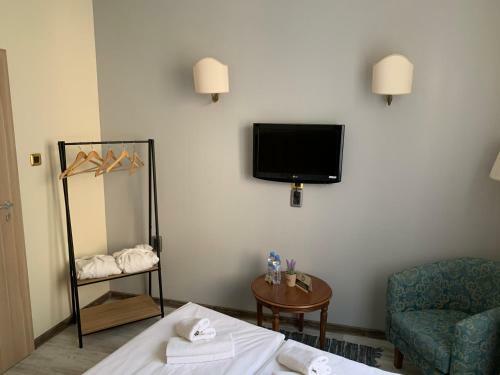 Hostal Guest Rooms Donovi