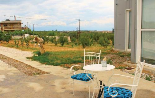 Four-bedroom Holiday Home In Ancient Sikyona