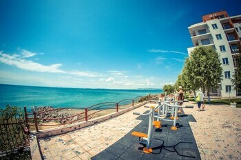 Grand Resort Apartments