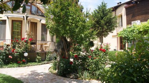 Hostal Complex Maxim