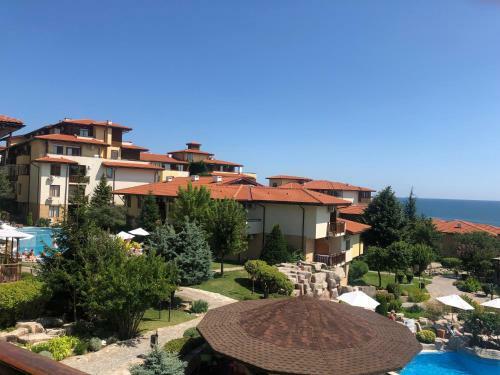 Hotel Garden Of Eden Complex