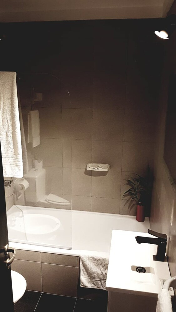 Apartamentos Pisos Baires 11