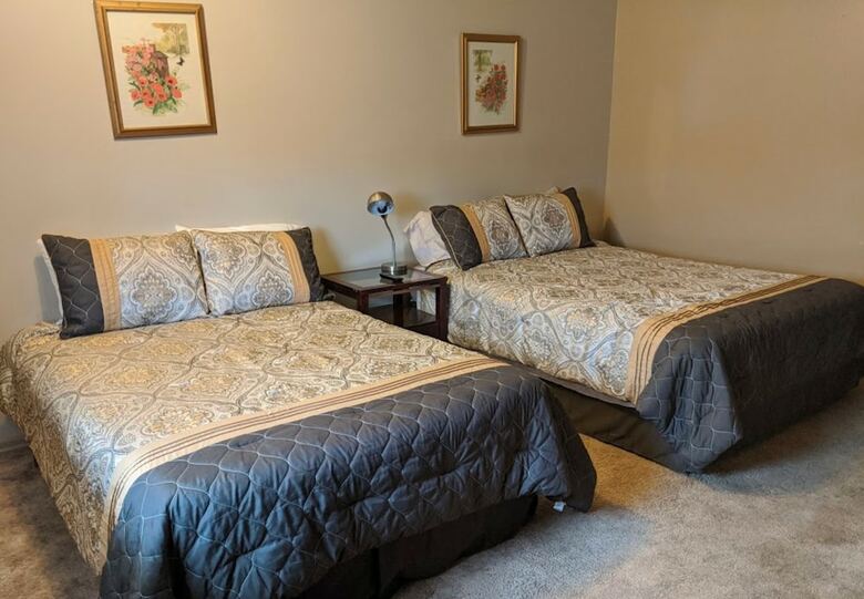 Hi-way 4 Motel