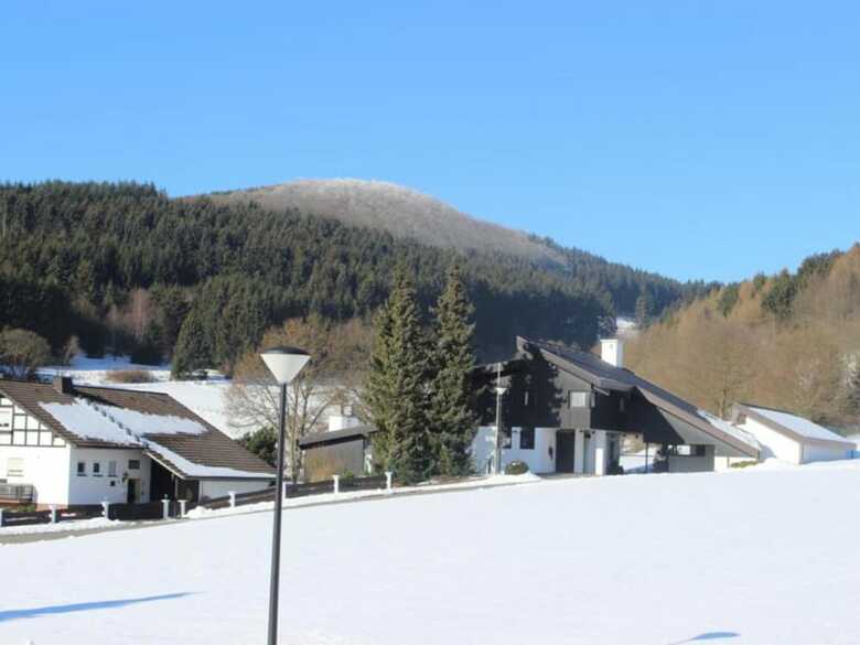 Cozy Apartment With Private Terrace In Sauerland