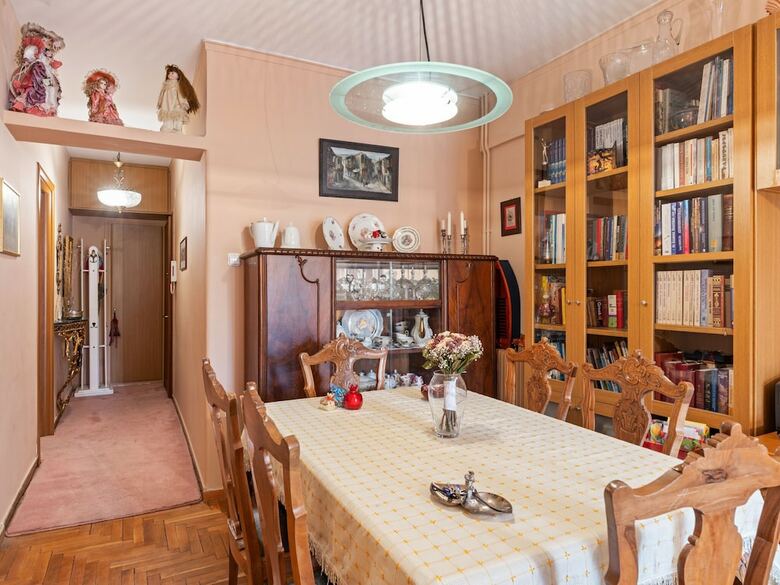 Tasteful Apartment In Athens With Air-conditioning