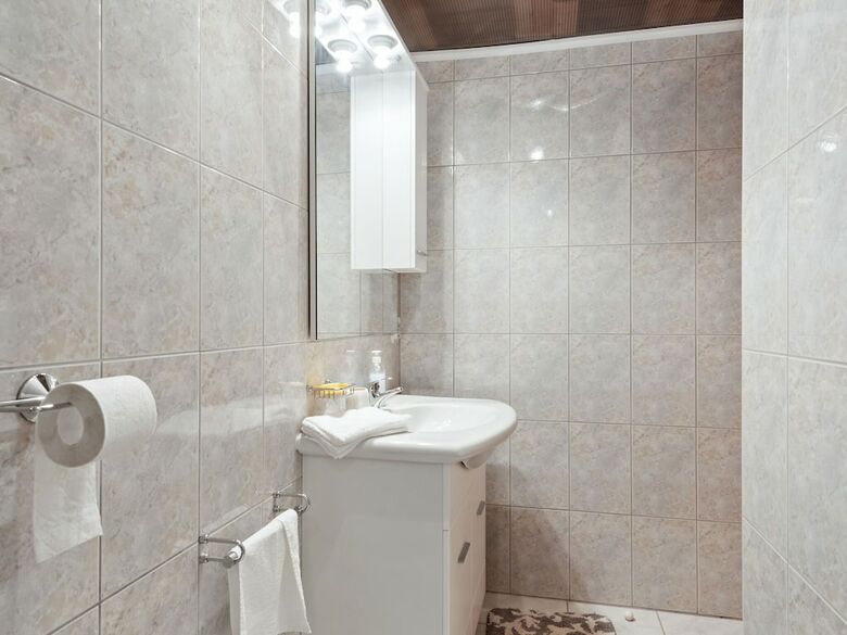 Pleasant Holiday Home In Pola?a With Swimming Pool