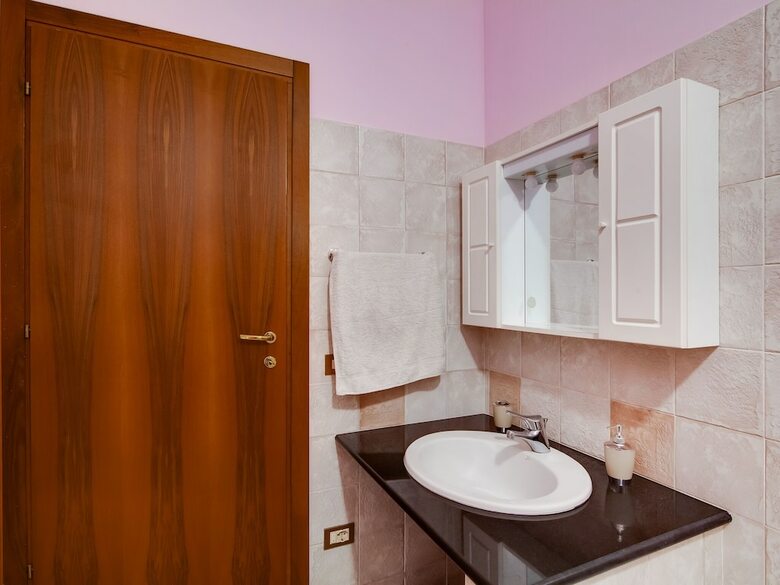Spacious Villa In Tavullia With Swimming Pool