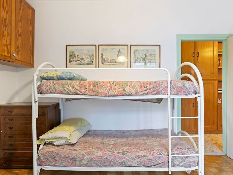 Cosy Apartment In Sanremo With Balcony