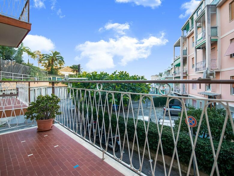 Pleasant Apartment In Sanremo With Balcony