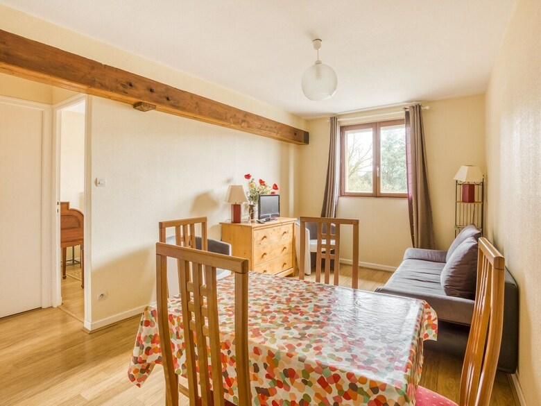 Quaint Holiday Home In Saint James With Garden