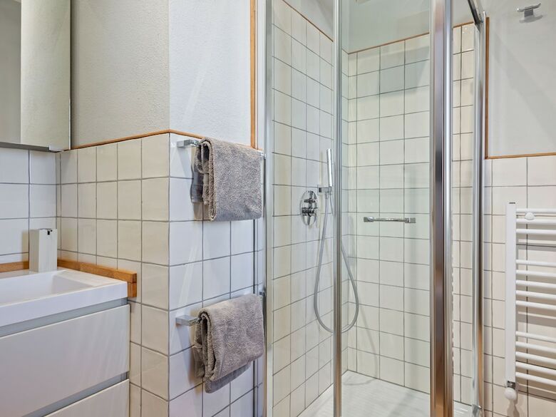 Luxurious Villa In Mentana With Garden