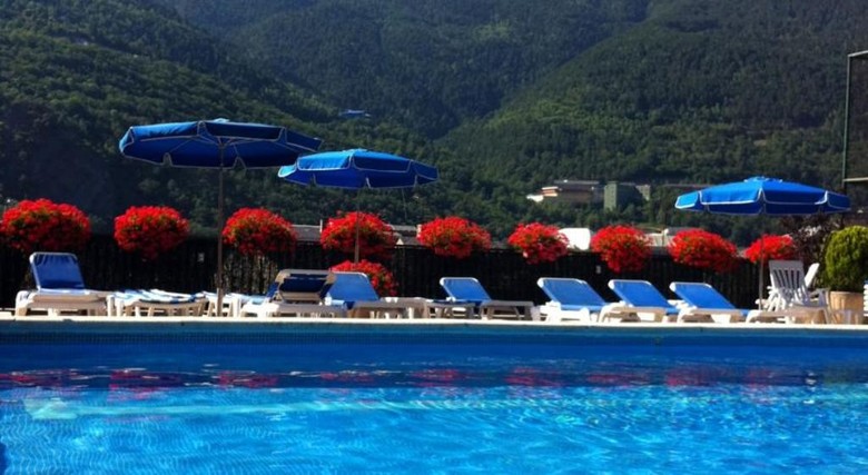 Hotel Pyr�n�es