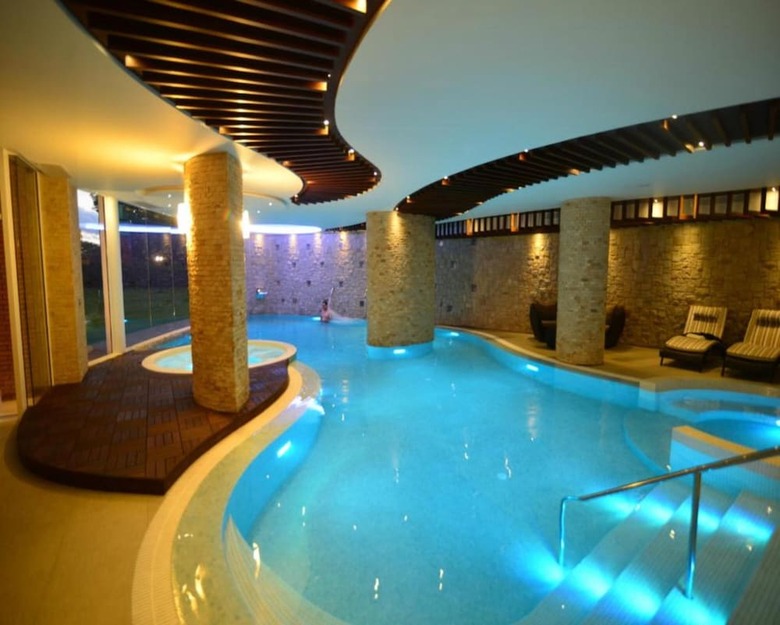 Camino Real Hotel