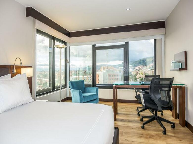 Hotel NH Collection Royal Wtc Bogot�