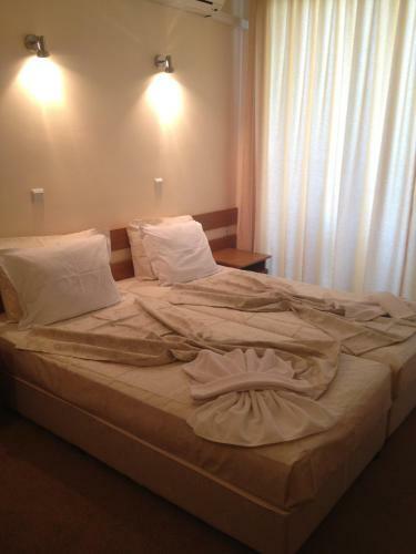 Hotel Deykin