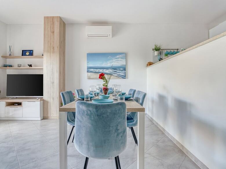 Modern Holiday Home In Umag With Private Whirlpool