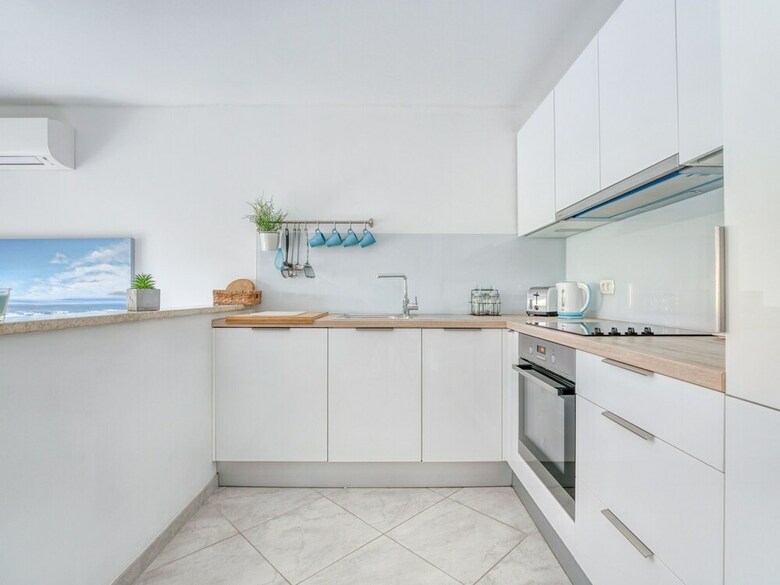 Modern Holiday Home In Umag With Private Whirlpool
